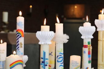 Erstkommunion-Silvia-Bins.jpg_1199843900